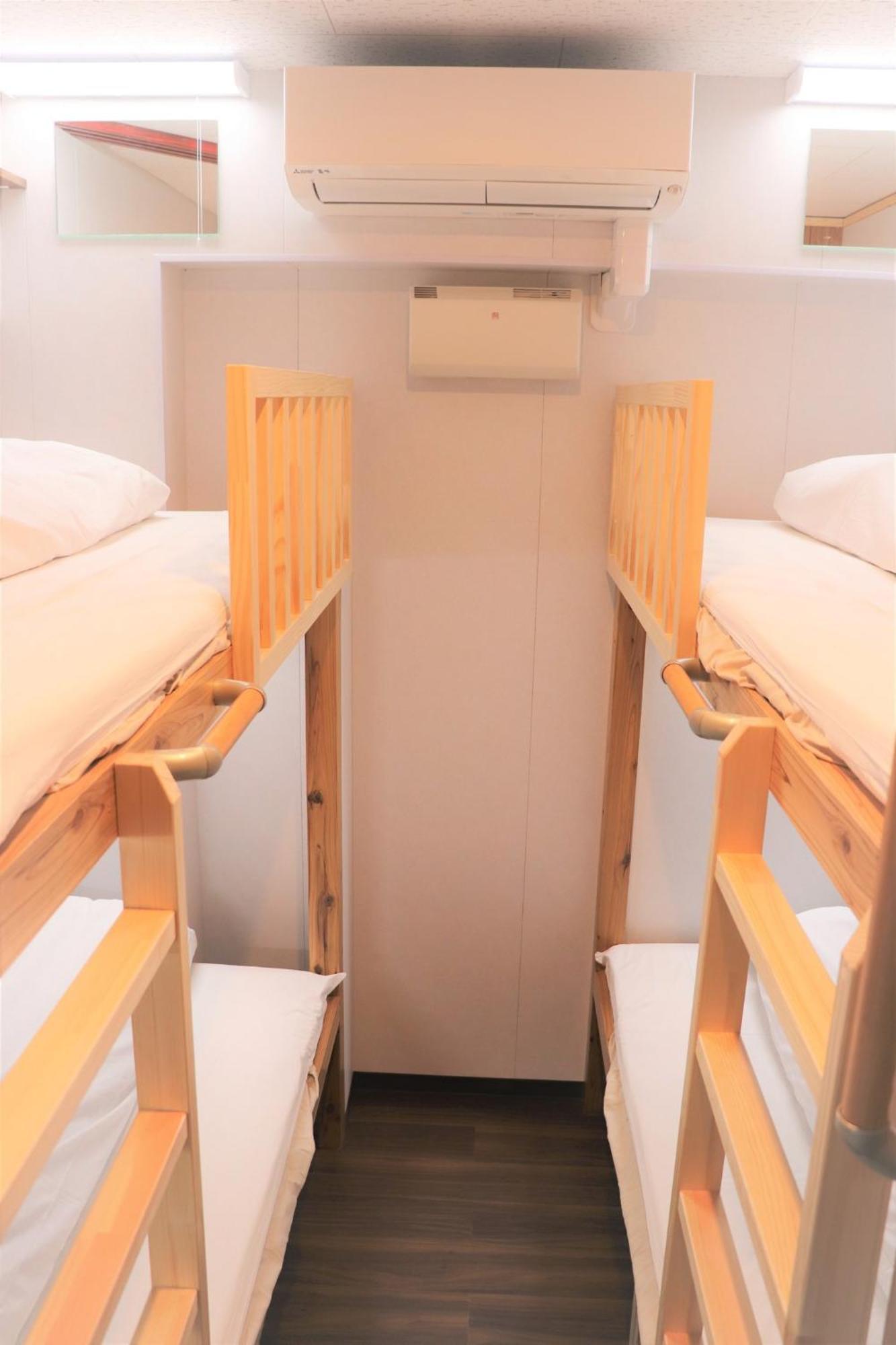 Jam Hostel Hakata Station Front Semi-Private Room With Shared Bathroom - Vacation Stay 61445 Fukuoka  Esterno foto